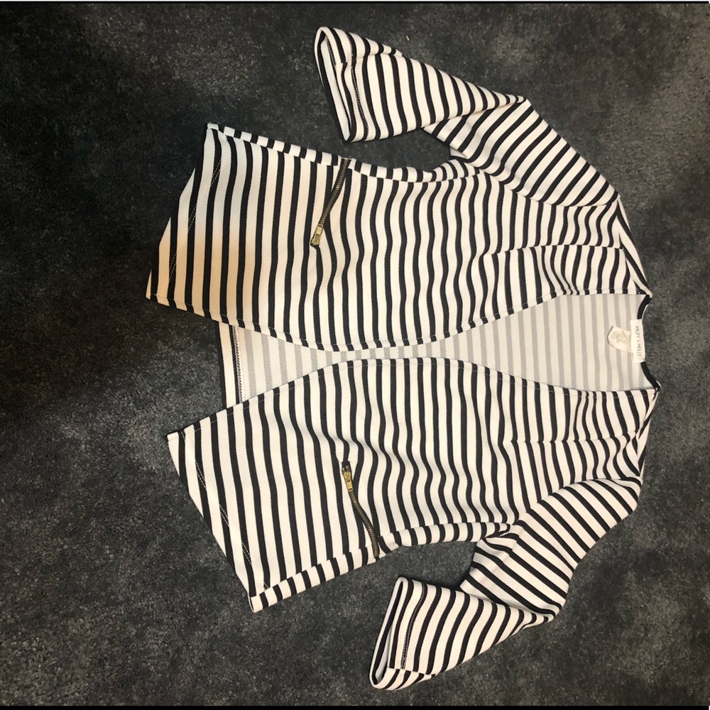 Black and white striped open jacket